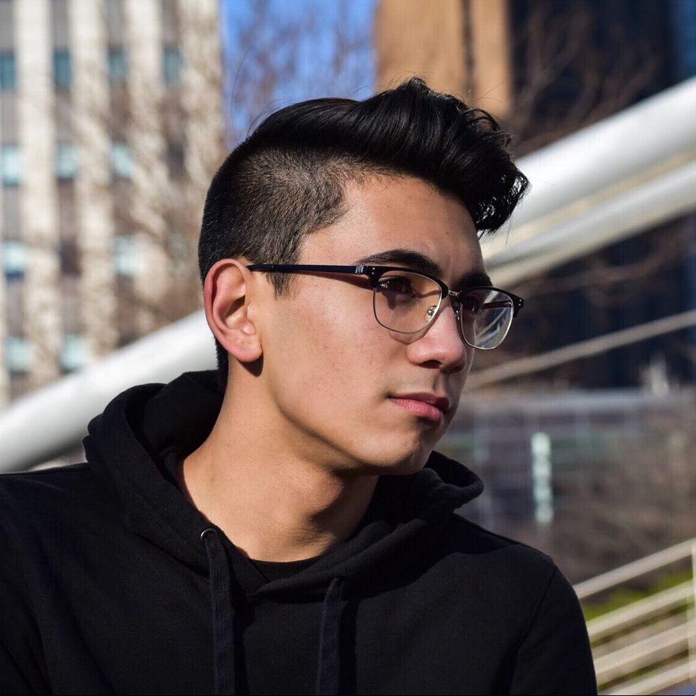 Meet your Posher, Alex